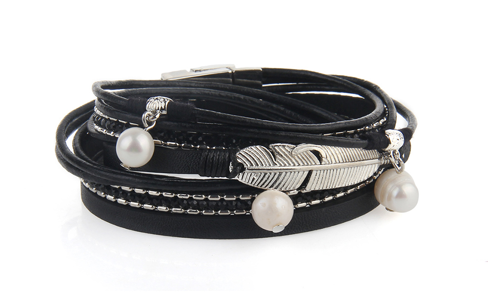 Hot Selling New Fashion Summer Wind Personality Multilevel Cowhide Pearls Feather Bracelet